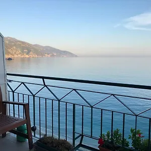 Apartment Bea's - The Window To The Sea - Seafront, Monterosso al Mare
